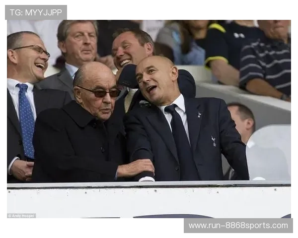 足球球星与NBA球队收入对比分析 全球体育产业的差异与发展趋势